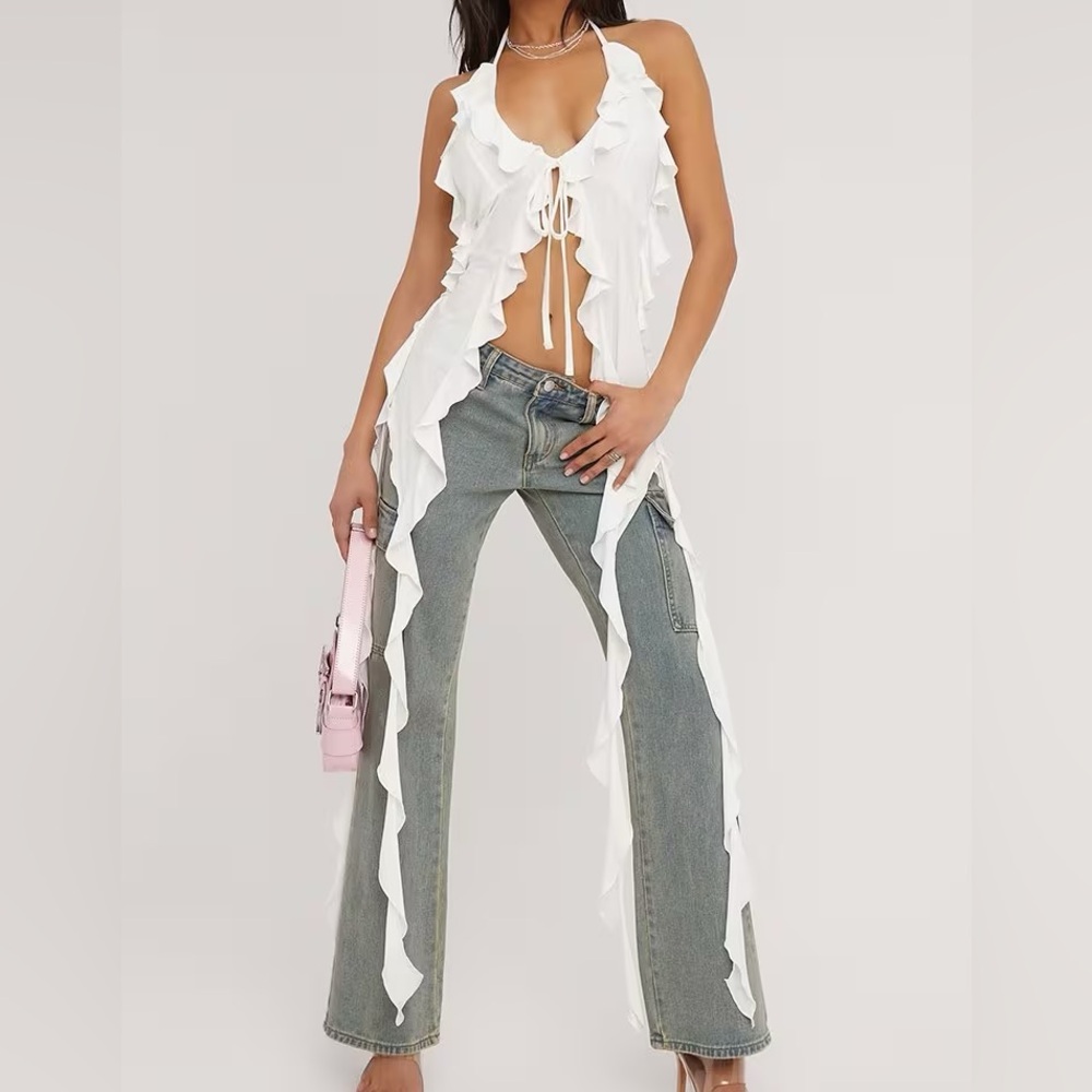 PLUNGE HALTERNECK EXTREME FRILL DETAIL TOP IN IVORY